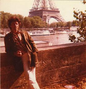 Eduardo Iglesias Brickles en París, 1981