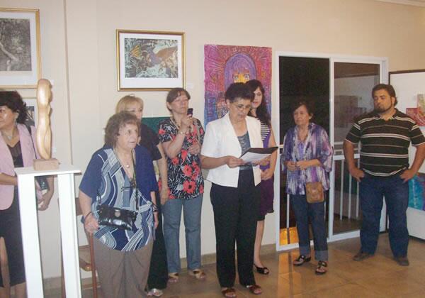 Apertura del I° Salón en "Homenaje a la Mujer"