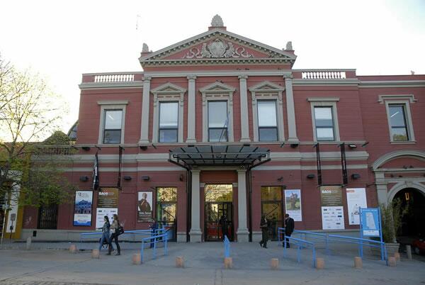 Fente del CCR, donde se realizara la XIII Bienal BA11