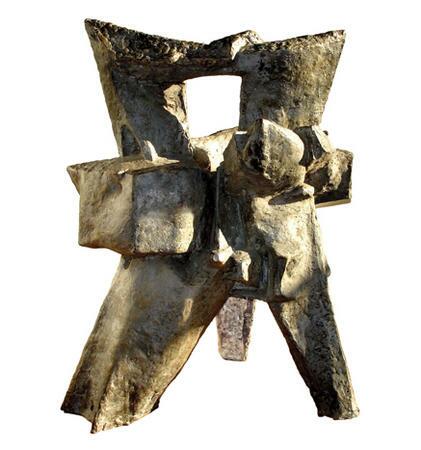 Martín Blaszko. Montaña Mágica. Bronce. 64 x 44 x 45 cm.1968. 