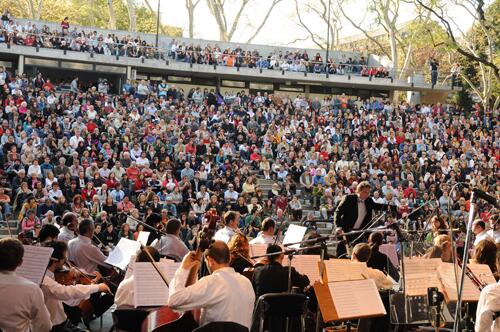 Concierto inaugural en Parque Centenario