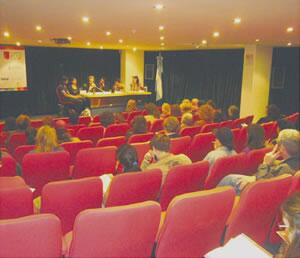 Conferencia en el auditorio Banco Itaú
