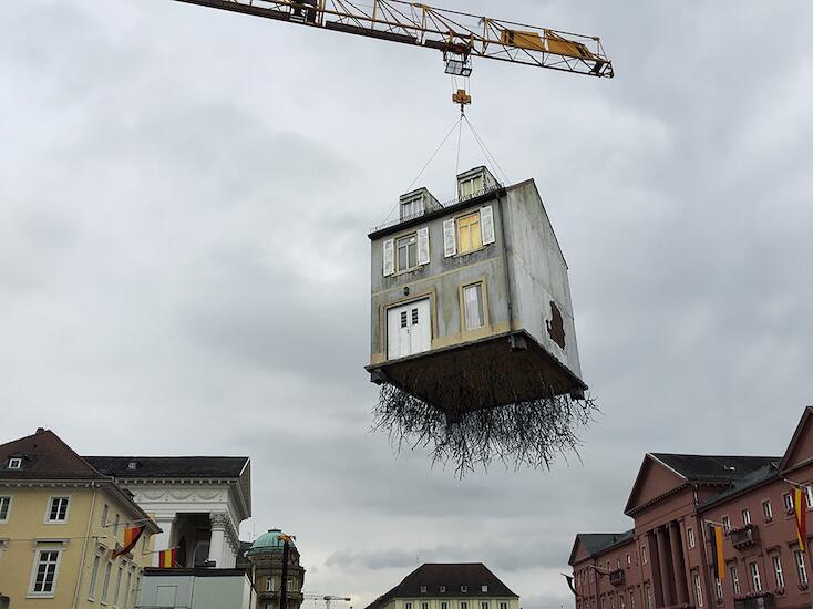 Leandro Erlich