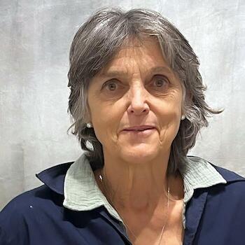 Viñas, Laura