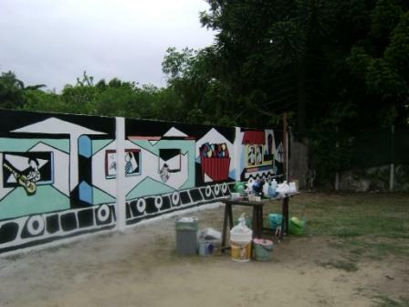 Mural realizado por el grupo en escuela de Polvorines