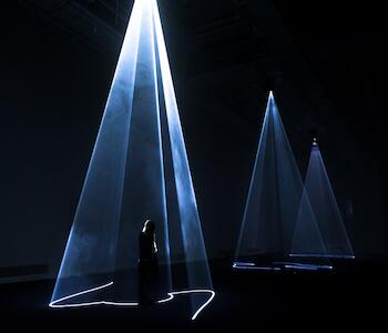 Anthony McCall y Mischa Kuball