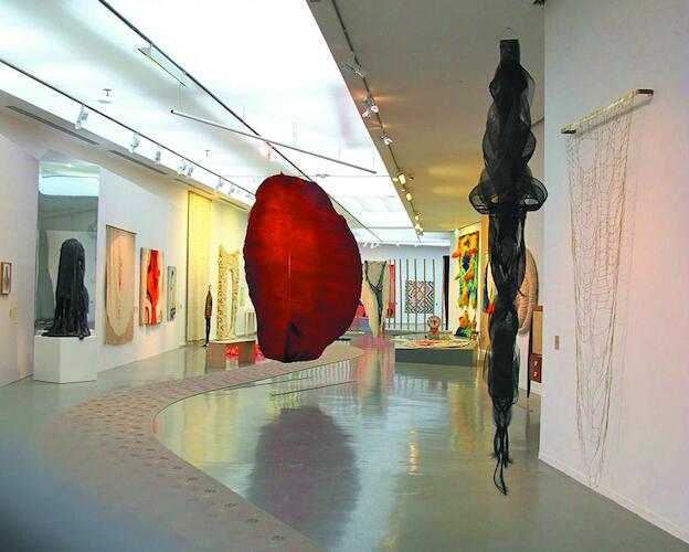 Arte textil, una mirada contemporánea en el Museo de Arte Moderno de París