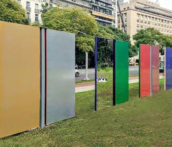 “En construcción” Instalación de Carola Zech