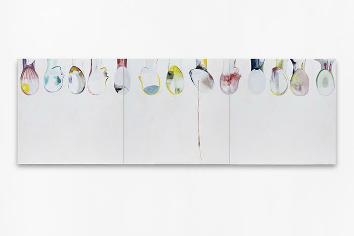 Francisca Amigo "Lloronas" Oleo, acrilico y lapiz sobre tela, 100 x 300 cm, 2025 (1)