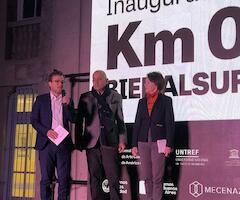 Inauguró el KM 0 de BIENALSUR 