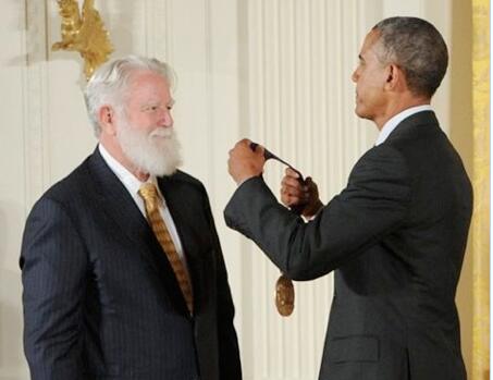 James Turrell galardonado en la Casa Blanca