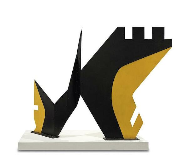 María Juana Heras Velasco, Transposeña, 1971 Hierro policromado 145 × 190 × 56 cm Donación de la artista, 1976