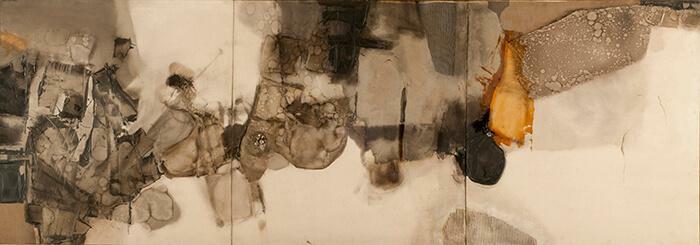 Pucciarelli, Mario "Tríptico (Pampa bárbara)" 1961. Óleo, metal, piedra, tela, cartón, PVA s/tela. Tres bastidores de 110 x 110 cm. c/u. Marco: 112 x 336 cm.