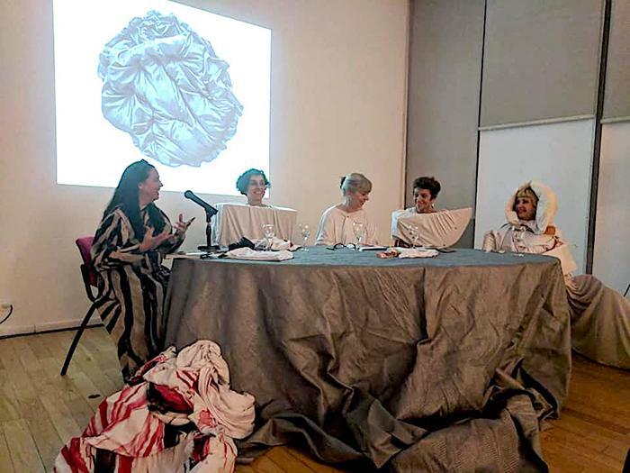 Presentación del libro en el MNBA. La artista junto a Noelia Rivero, Adriana Lauría, Mercedes Casanegra y Patricia Rizzo