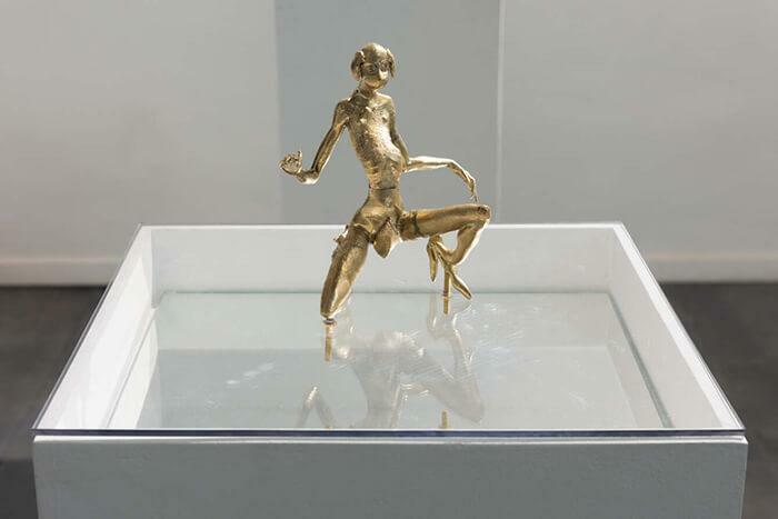 Perritx hot Modelado e impresión 3D, fundido en bronce  19x20x18cm 2021 