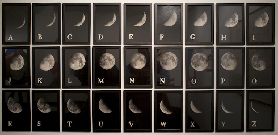Alfabeto Lunar, Leandro Katz
