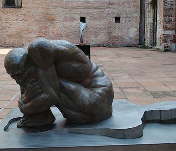 "Vinci/Cuerpo a cuerpo"